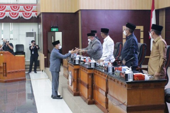 Tok Tok Tok! DPRD Kota Bogor Sahkan Raperda P2KS