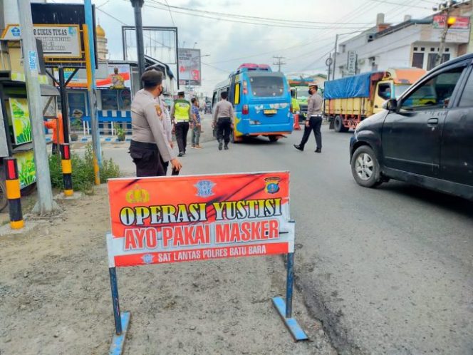 
					Polres Batubara Jelang Ramadhan Perketat Operasi Yustisi Gabungan Areal Jalinsum