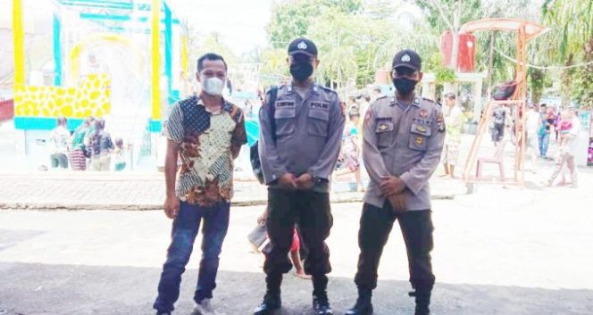 
					Jelang Seminggu Lebaran ! Personil Polsek Indrapura Tetap Stanbay Ditempat Wisata