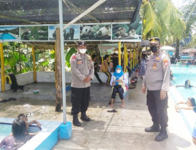 
					Laksanakan Giat Binluh ! Sat Binmas Polres Batubara di Wisata Kolam Renang Darwis