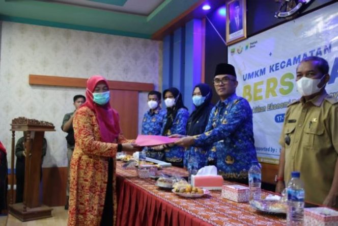 
					PENGURUS FORUM UMKM KECAMATAN SETU DIKUKUHKAN
