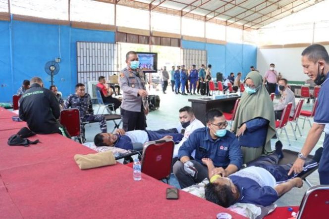 
					Polres Tanjungbalai Zoom Meeting Dalam Bakti Kesehatan Donor Darah Serentak Sejajaran Poldasu