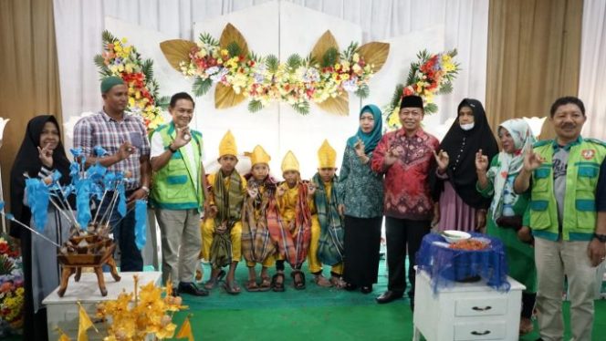 
					Plt Walikota Tanjungbalai Buka Secara Resmi Bhakti Sosial