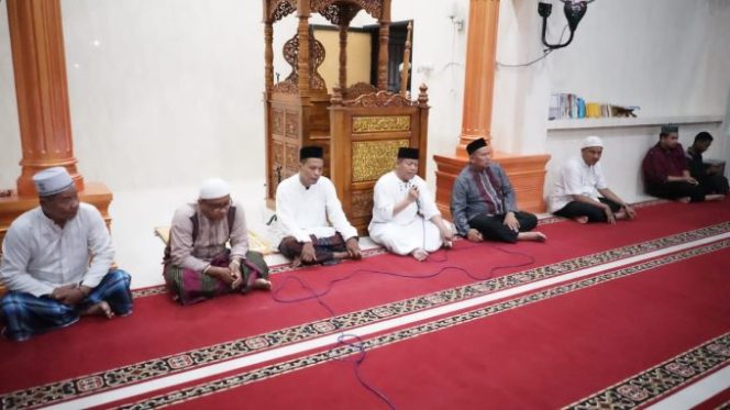 
					Wujudkan Visi Misi Tanjungbalai Religius, Plt Wali Kota Waris Tholib Terus Gelorakan Gerakan Shalat Subuh Berjamaah Di Masjid