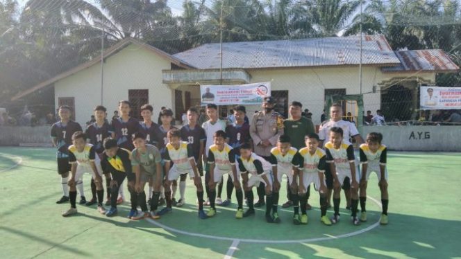 
					Bhabinkamtimas Polsek Air Joman Buka Tournament Futsal AYG 2022