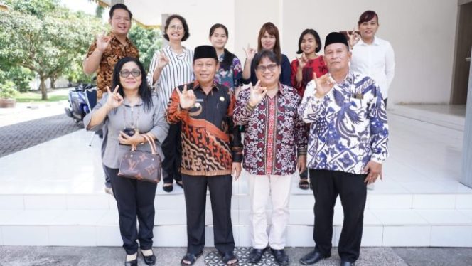 
					Plt Wali Kota Waris Tholib Apresiasi GPdI Suara Nafiri Wujudkan Rumah Ibadah Ramah Anak