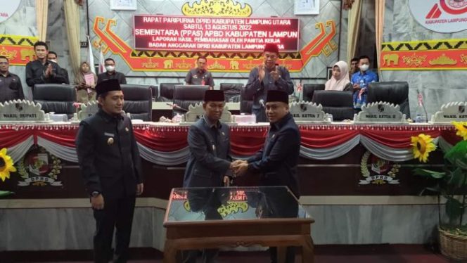 
					DPRD Lampura Gelar Rapat Paripurna Bahas KUA-PPAS Tahun Anggaran 2023