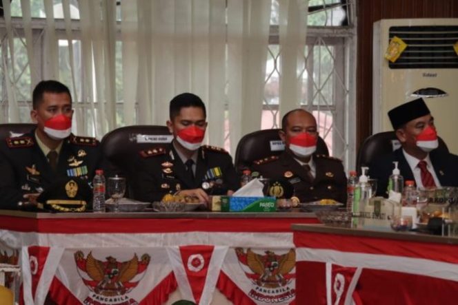 
					Kapolres Asahan Hadiri Rapat Paripurna DPRD, Dengarkan Pidato Kenegaraan Presiden RI