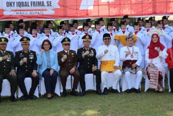 
					Bersama Forkopimda Kapolres Batubara Hadiri Upacara Peringatan HUT Ke-77 RI