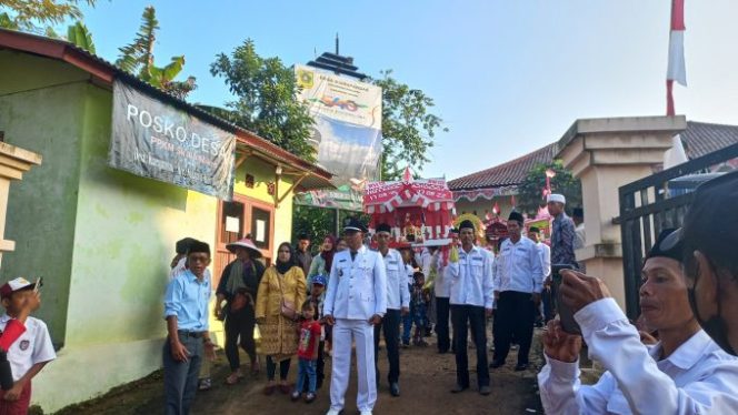 
					Isi Hari Kemerdekaan RI ke 77, Pemdes Kiarapandak Gelar Lomba Dongdang dari Hasil Bumi Antar RW