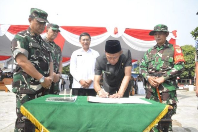 
					Brigjen TNI Rudi Saladin, Hadiri Upacara Penutupan TMMD ke 114 Tahun 2022