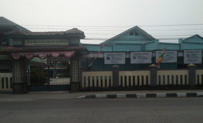 
					Sekolah Yayasan Yaspia AL-Bakiyatussolihat Cibarusah Bekasi Diduga Tidak Transparan