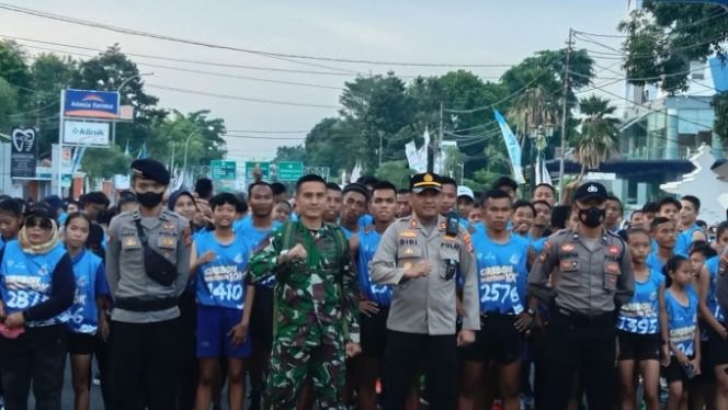 
					Cirebon Lari 10 k Dalam Rangka Jari Jadi Cirebon Ke 653