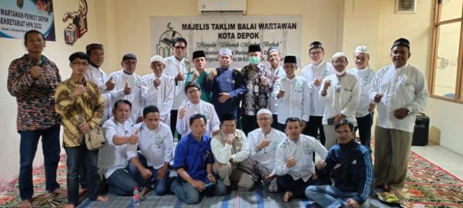 
					Sri Utomo : Majelis Taklim Wartawan Depok Akan Dilaporkan ke Wali Kota