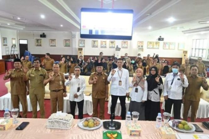 
					Wali Kota Waris Tholib Buka Sosialisasi Rekonsiliasi Pajak Pusat Bagi Bendahara OPD Pemkot Tanjungbalai