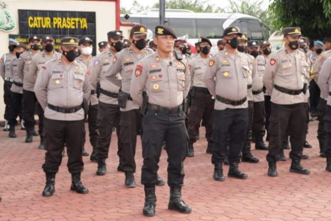 
					Pilkades di Asahan Berjalan Aman dan Lancar, Kapolres Sampaikan Apresiasi Kepada Personel Gabungan