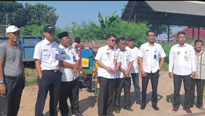 
					Wujudkan Tata Ruang Kota yang Bersih, Kecamatan Kotabumi Bersama DLH dan 4 Kelurahan Laksanakan Program Kebersihan