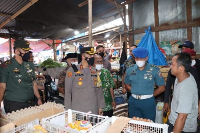 
					Kapolres Asahan Bersama Forkopimda Pengecekan Harga dan Ketersediaan Sembako di Pasar Kisaran