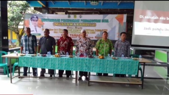 
					Musrenbangdes Tamansari Mengacu Kepada Kemendes dan Desa Tertinggal Serta Ajuan Masyarakat