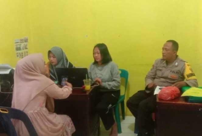 
					Edukasi dan Pencerahan Kepada Masyarakat, Bhabinkamtibmas Polsek Indrapura Sampaikan Hal ini