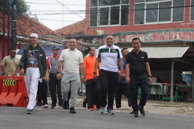 
					Kapolresta Cirebon Hadiri Gerak Jalan Santai dalam Rangka HUT TNI ke – 77 Tahun 2022