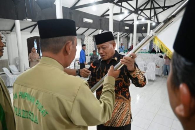 
					Wali Kota Waris Tholib Hadiri Pelantikan dan Pengukuhan Pengurus DPP MAZISDA Kota Tanjungbalai Masa Khidmat 2022 – 2026
