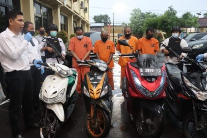
					Satreskrim Polresta Cirebon Amankan Empat Tersangka Curanmor Hasil Pengungkapan Seminggu Terakhir