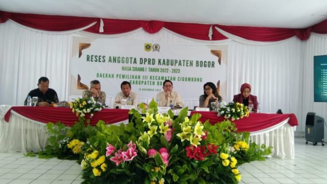 
					Serap Aspirasi Masyarakat, Anggota DPRD Kabupaten Bogor Giat  Reses di Kecamatan Cigombong
