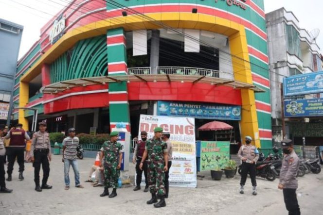 
					Patroli Gabungan TNI-Polri Jaga Situasi Kamtibmas Tetap Kondusif