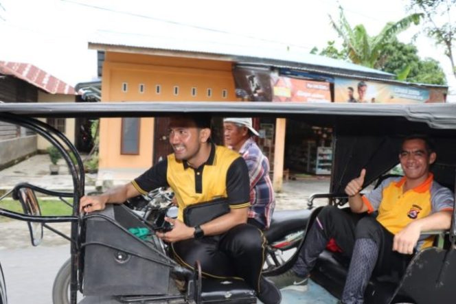 
					Usai Goes Bareng, AKBP Jose Bersama Personil Beri Kejutan Kepada Abang Betor