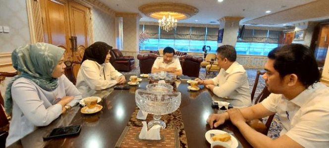 
					Asosiasi Suara Wartawan Profesional Indonesia (ASWAPI) Silaturahmi ke Kantor Komjen Pol Purn Susno Duadji