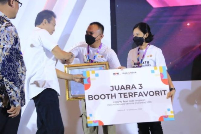 
					Polri Raih Peringkat 3 Peserta Terfavorit Di Peringatan Hakordia 2022