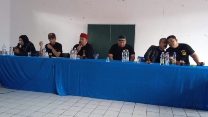 
					PMCB Gelar Rapat Terbuka : Sembilan Desa di kecamatan Cigombong Siap Bersatu !!!