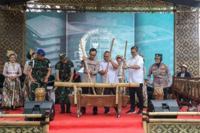 
					Evaluasi Kinerja Satu Tahun, DPRD Kota Bogor Gelar Acara Refleksi Kinerja Satu Tahun