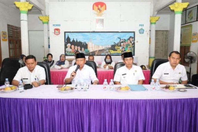 
					Silaturahmi Bersama Jajaran Kecamatan Datuk Bandar, Wali Kota Tanjungbalai Tekankan Aparatur Peka Tupoksi