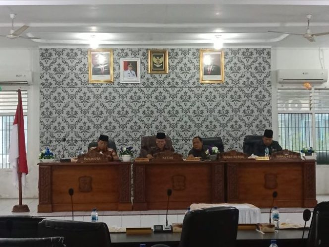 
					Sidang Rapat Paripurna DPRD Kota Tanjungbalai.