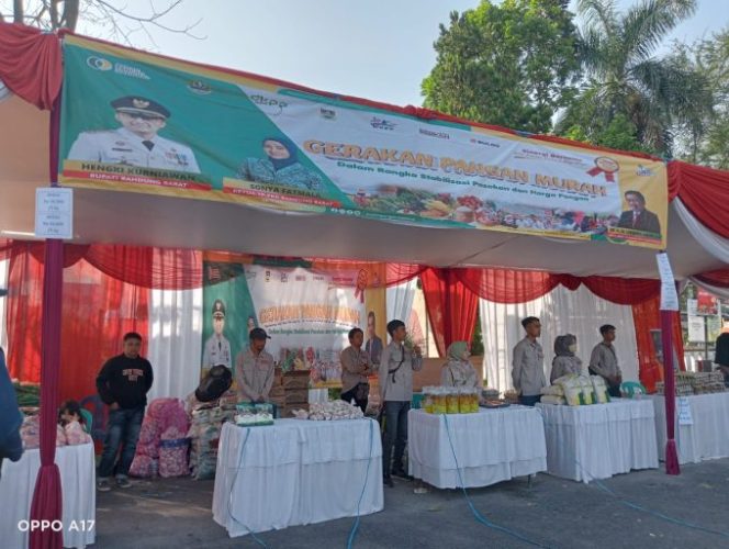 
					Jelang Idul Adha, DPKP Bandung Barat Adakan Gerakan Pangan Murah di Kecamatan Cililin