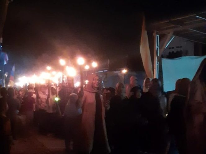 
					Peringati 1 Muharram 1445 H, Warga RW 02 Desa Cigombong Malam Ini Pawai Obor