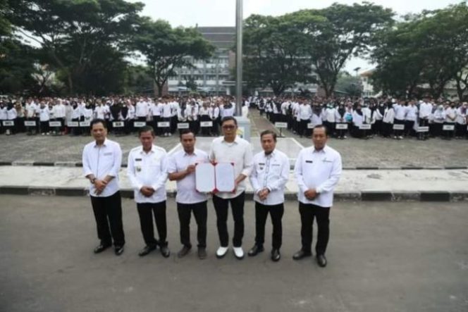 
					Wali Kota Serang Dukung Rencana Unras Pegawai Non ASN ke Jakarta