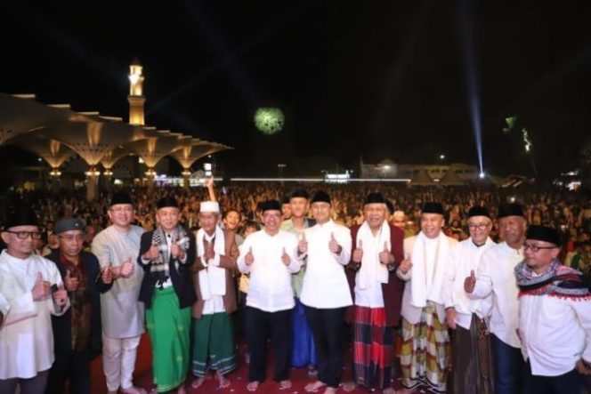
					Sebelum Pamit Pada Masyarakat Bandung Barat, Hengky Kurniawan Resmikan Wisata Religi