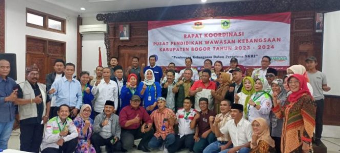 
					Badan Kesbangpol Bersama FPK-Forum Pembauran Kebangsaan Kabupaten Bogor Gelar Rakor PPWK Tahun 2023-2024