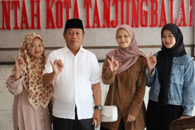 
					Walikota H. Waris Tholib Menerima Audensi Pengurus Cabang IPPNU Kota Tanjungbalai