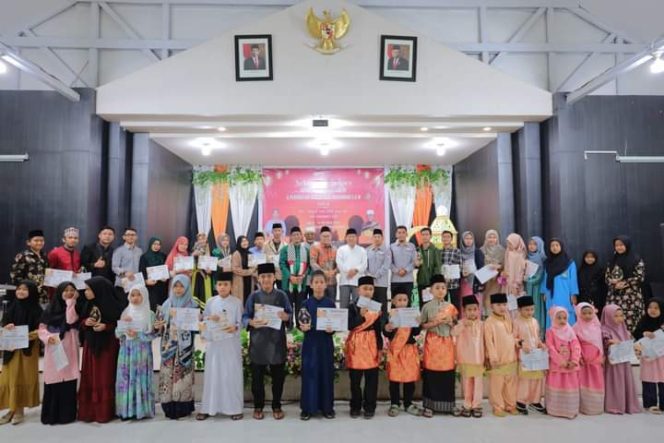 
					Wali Kota Tanjungbalai Hadiri Acara Gebyar Anak Soleh Peringatan Maulid