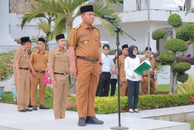 
					Pimpin Apel Pagi, Waris Tholib Ingatkan ASN Agar Tidak Terlibat Dalam Aktivitas Politik Pada Pemilu