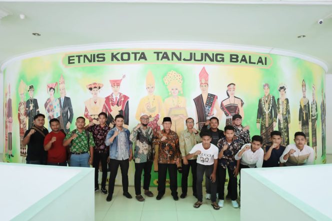 
					Walikota Tanjungbalai Melakukan Pelepasan Pemberangkatan Para Atlit Yudo