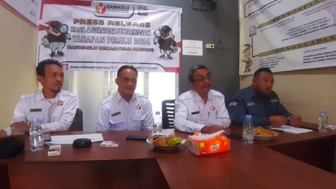 
					Jelang Pemilu 2024, Panwascam Parung Gelar Press Rilis Persiapan Pileg dan Pilpres