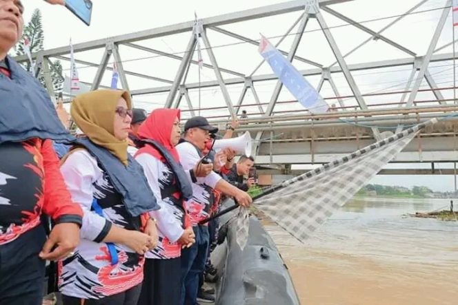 Melalui Dinas Disporapar, Pemkot Tanjungbalai Bekerja Sama Dengan TNI AL Lanal Selenggarakan Lomba Dayung