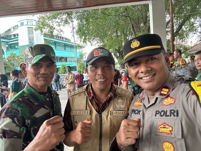 
					Gelar Kesiapsiagaan Pengamanan Pemilu 2024, Kapolsek Kalibunder Ingatkan Anggota untuk Jaga Stamina dan Kondusifitas Wilayah