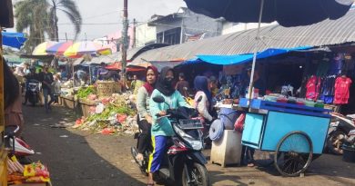 Semrawut dan Sempit, Kondisi Pasar Tohaga Leuwiliang Bogor Dikeluhkan Pengunjung
