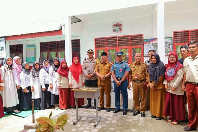 
					Walikota Tanjungbalai H. Waris Tholib Resmikan Ruangan Laboratorium dan Santuni Anak Yatim